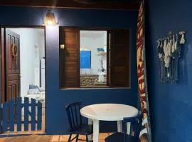 Chale a 80 metros da praia de Maresias