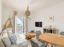 Casa Lina large central apartment, beach access