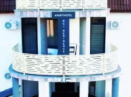 RCI APARTHOTEL self check-in, penginapan di Bistriţa