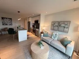 Bright spotless & modern 1 BR in North End Halifax