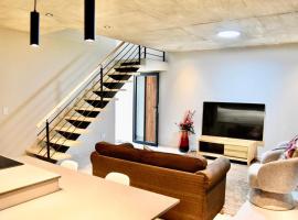 Swakopmund Odyssey Townhouse，位于斯瓦科普蒙德的酒店