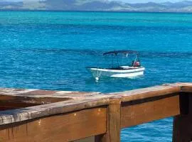 Sujees surf stay, cloudbreak