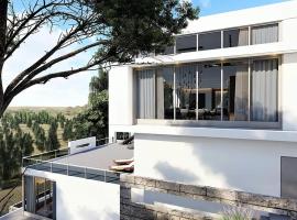 Pacific Ocean by Higgins Way, hotel Pacificában