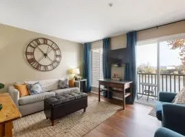 Downtown Nashville Riverfront Condo