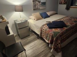 Lakeside Village Park Motel, hotel met parkeren in Wheatley