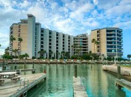 Waterfront Views Balcony Pool Hot Tub Dock Access Harborview Haven by AvantStay