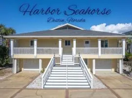 Harbor Seahorse - Outdoor Deck & Boat Dock