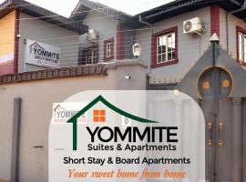 Yommite Suites & Apartments, ξενοδοχείο με πάρκινγκ σε Idowu