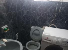 Furnished studio apartment,, hotel v destinaci Villa Elisa