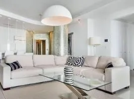Stylish Two-Bedroom High-Rise Condo With City and Ocean Views