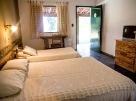 Pousada e Espaço Flor da Serra, hotel en Cruzeiro
