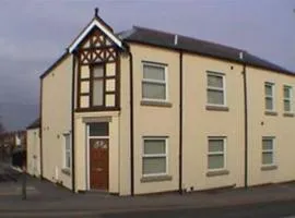 Earle House Serviced Apartments