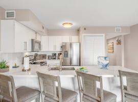 Ocean Pointe beach front Condo, hotel v destinaci Tavernier