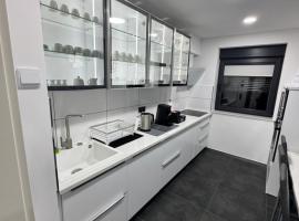 Modern Apartments, Wohnung Nr 3, nahe Schalke Arena, Zentral zur Autobahn A42 und A2, Ferienwohnung, Monteurwohnung, hotel i Gelsenkirchen