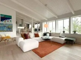 Exclusive Modern Villa with Panoramic Views