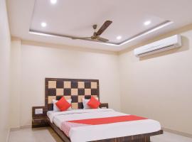 OYO Tulshi Residency, hotel v destinaci Jhālāwār