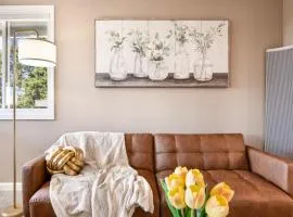 Modern 2BR2BA Kirkland Home Walk to Beach Park