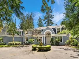 Medina Elegant 5BR Mansion Lake Park & Bellevue DT