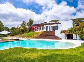 Villa in Ibiza with Infinity Pool and Sea Views