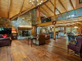 Bigwood Cabin Retreat Hot Tub Game Room Firepit Lounge Private Yard