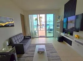 Lux Vista Retreat, 2BR, 2BA with terrace and pool