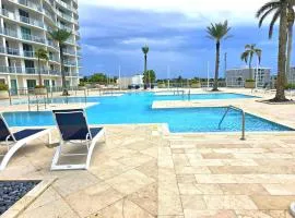 Luxury 2BR in Downtown Fort Myers Pool & Terrace