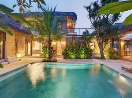 Tropical 3BR Villa Private Pool in Jimbaran