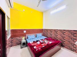 shri radha ji guest House, hotel en Vrindāvan