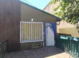 Complejo Cruce Varela, hotel i Berazategui