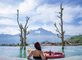 Maisaba Kintamani Luxury Cabin and Bistro, hotel i Kubupenlokan