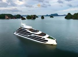 Diana Cruises Halong Bay - Luxury by Venus Group，位于下龙湾的酒店