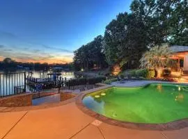 Oasis at Ballycastle by AvantStay Private Beach