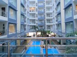 La Grande Residence - 1-206 - Apartment with Balcony and Pool View