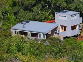 Barefoot Spirit - Stay Waiheke