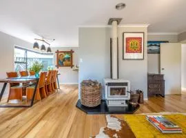 Treetop Escape - Stay Waiheke