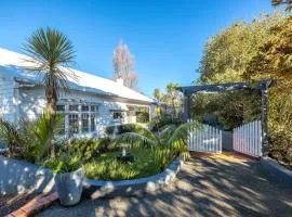 Island Villa- Stay Waiheke