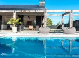 Blackpool Boathouse - Stay Waiheke
