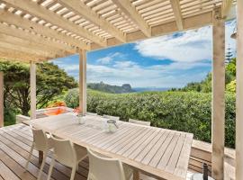 Palm Views - Stay Waiheke, Hotel in Palm Beach