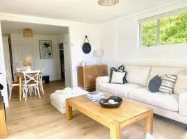 Bach 14 - Stay Waiheke