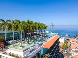Pier 57 Romantic Zone Luxury Condo 209