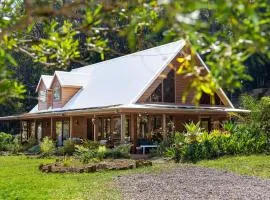 Scarborough - Pet Friendly - Bushland Retreat