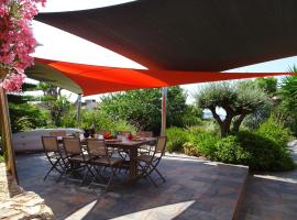 Les Voiles, hotel in Pinarellu