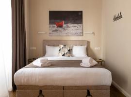 Sette Vele Rooms: Trieste şehrinde bir otel