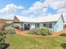 Beachfront Prevelly Exclusive Holiday Home