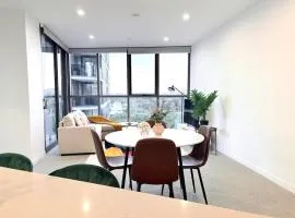 Modern & Stylish Haven Westfield Hospital, gym&Pool, Free P