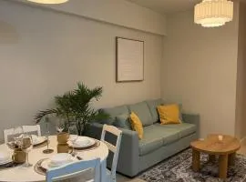 Stylish Cozy Nordic 2BR Netflix & Free Parking