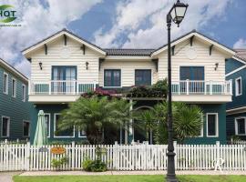 Hqt Villa - Biệt thự nguyên căn - Novaworld Phan Thiết, hotel v destinaci Bình Tú