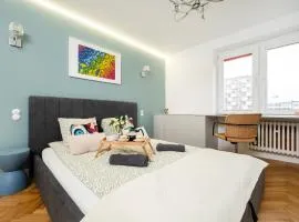 Łódź Piotrkowska - Top Location, Parking, Workspace - by Rentujemy