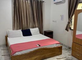 Kings Lounge, hotel in Ayaso