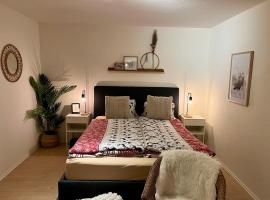 Ferienhaus Zulg-Doppelzimmer mit Gartenblick，位于施特菲斯堡的酒店